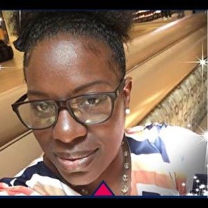 Meet your Posher, Dama